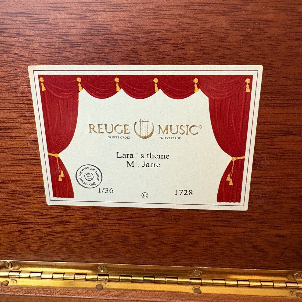 Reuge Music Swiss Octagon Inlaid Music Box‎ Lara's Theme Lara's Theme By M Jarre - Picture 13 of 15